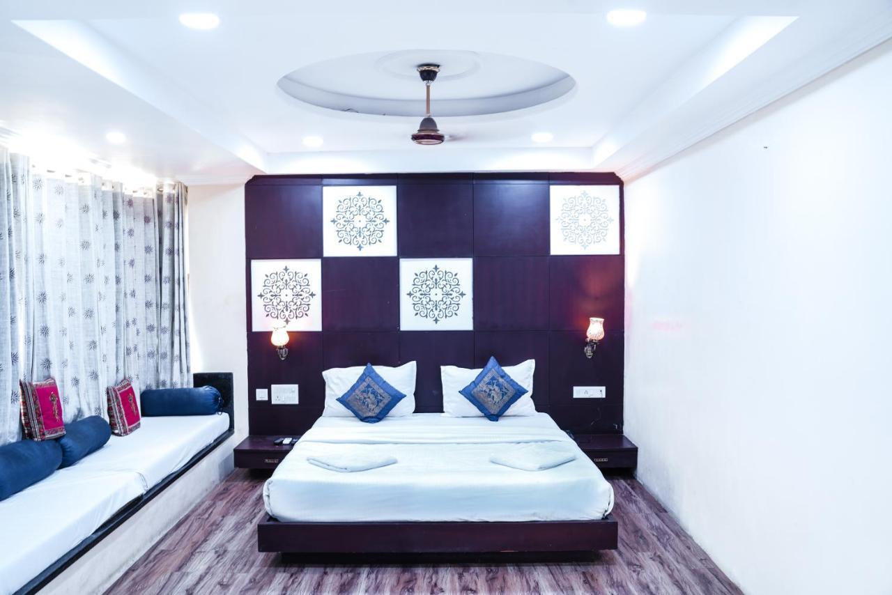 Hide-In Udaipur - A Lake View Boutique Hotel Exterior foto
