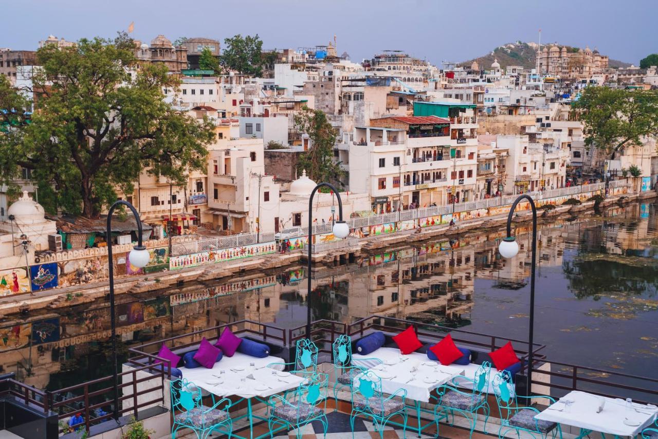 Hide-In Udaipur - A Lake View Boutique Hotel Exterior foto
