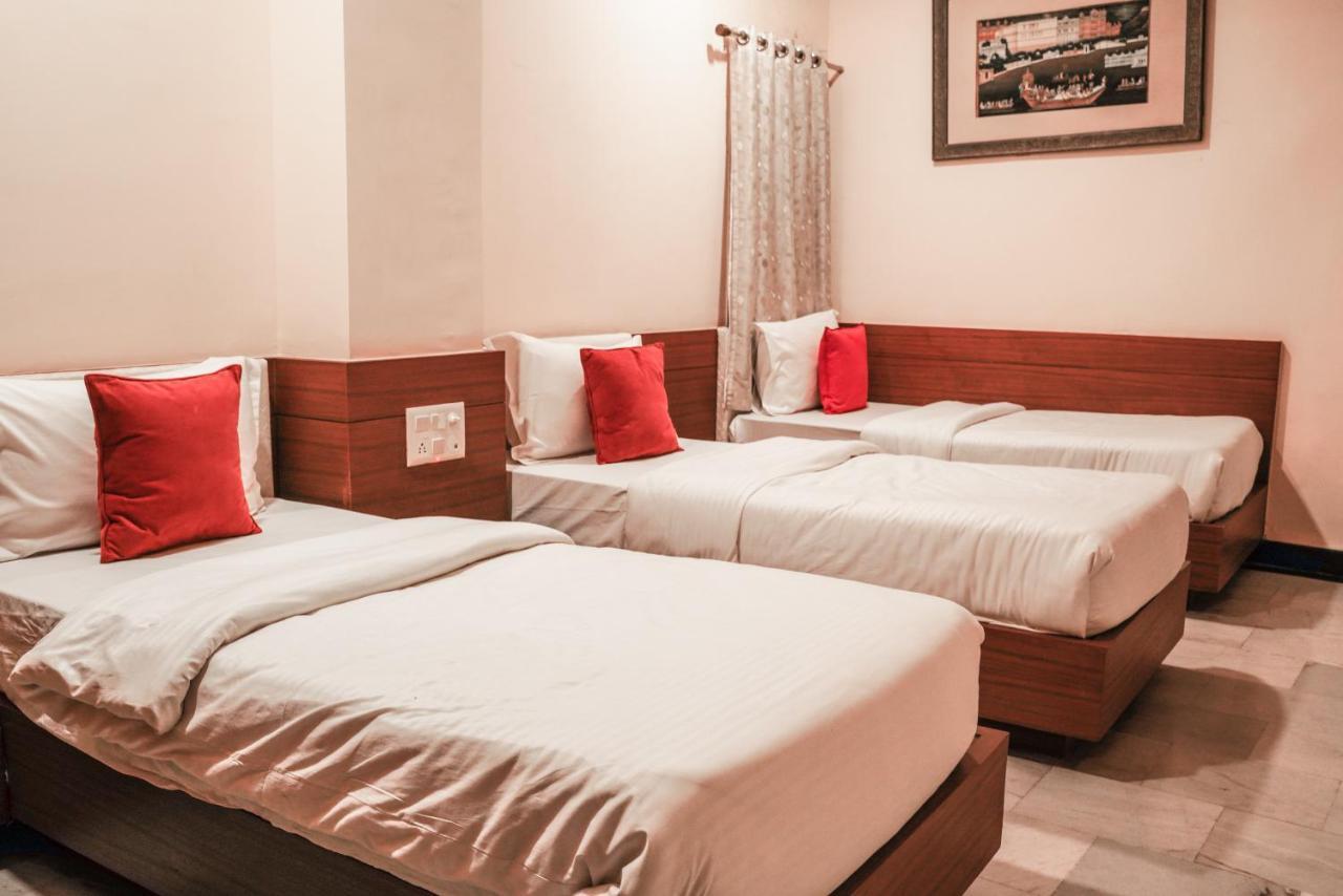 Hide-In Udaipur - A Lake View Boutique Hotel Exterior foto